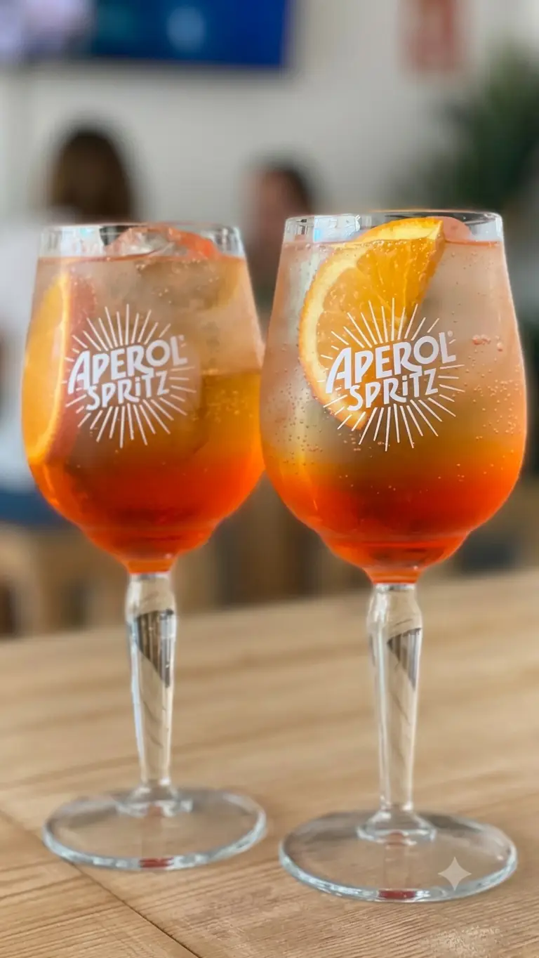 Dos Aperol spritz en Fresh Ibiza